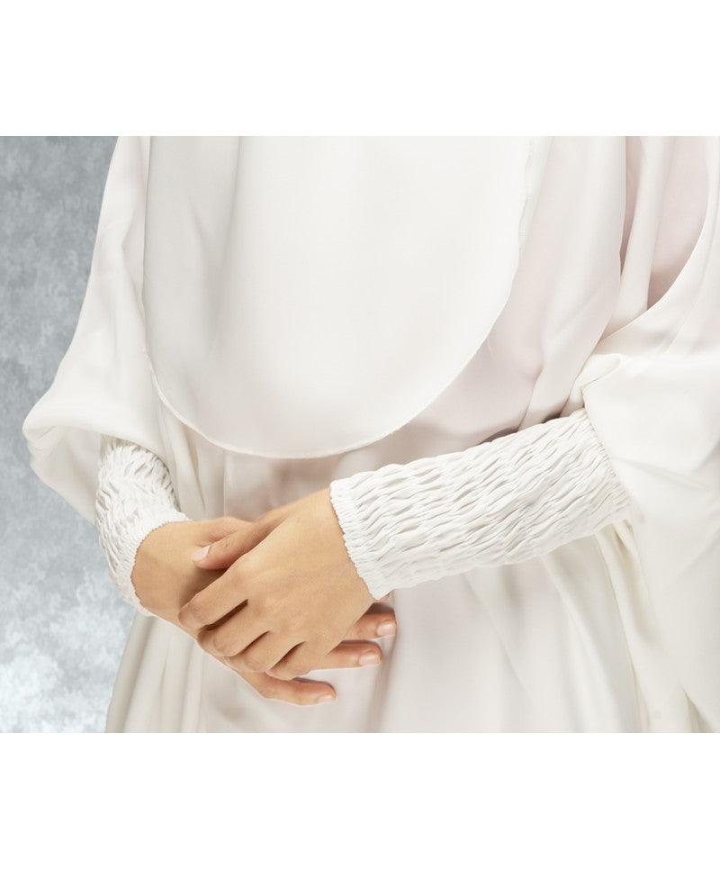 3 Pieces Jilbab Ihram For Ladies Off White color طاقم الاحرام للسيدات