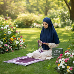 Rahal - Prayer mat with rosary