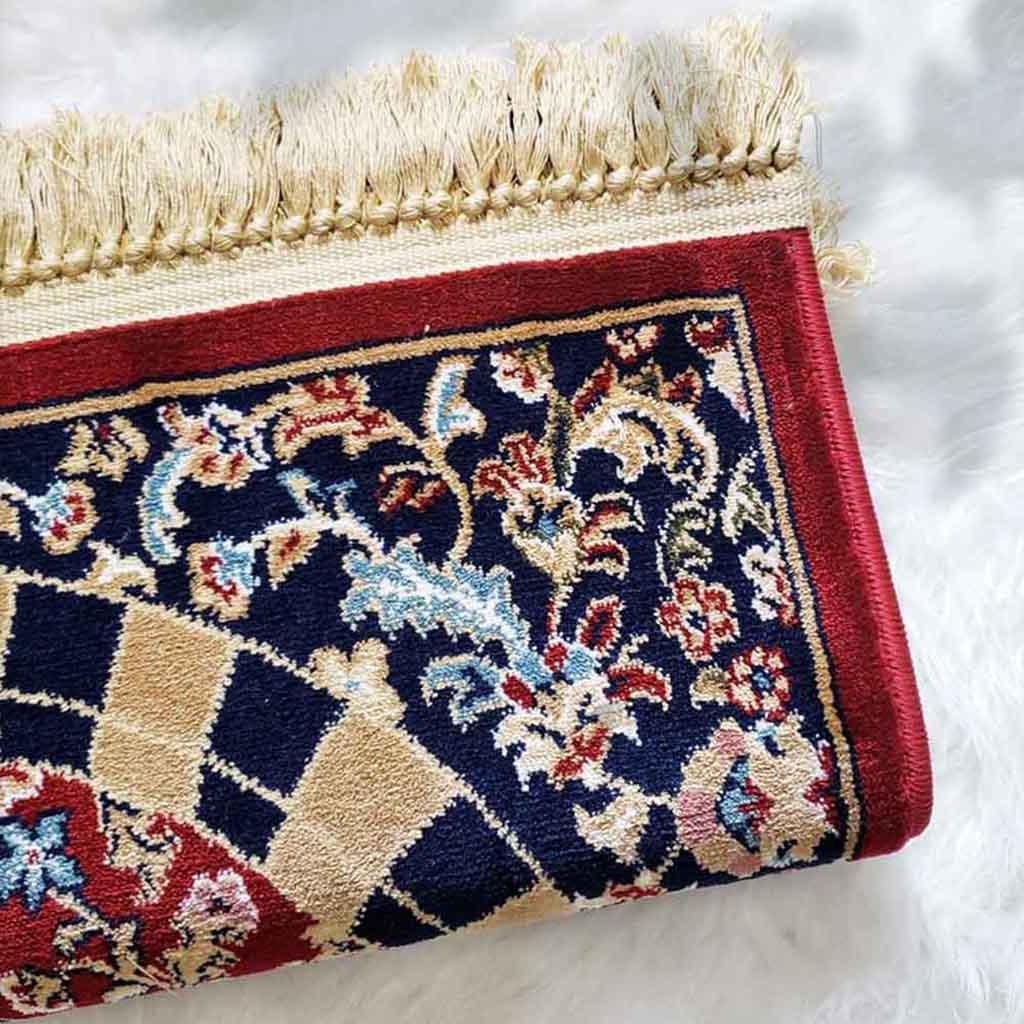 Al Rawdah Mehrab Premium Prayer Mat Red سجادة روضة المحراب احمر