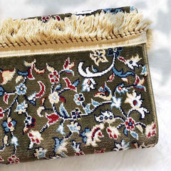 Al Rawdah Plain Premium Prayer Mat Green سجادة الروضة اخضر